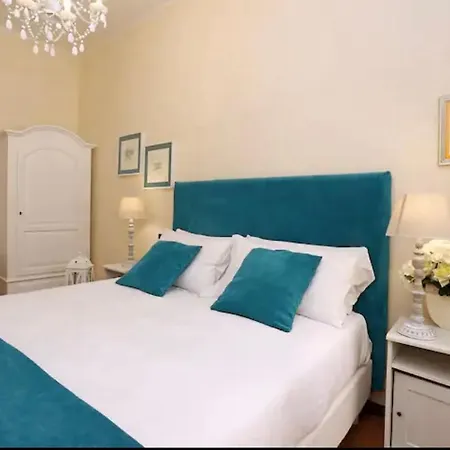 Liberati Home Apartman *