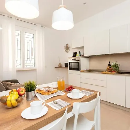 Liberati Home * Róma